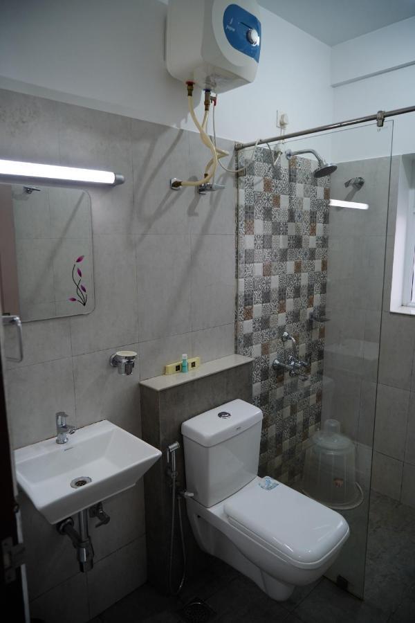 Chandra Inn Колам Екстериор снимка